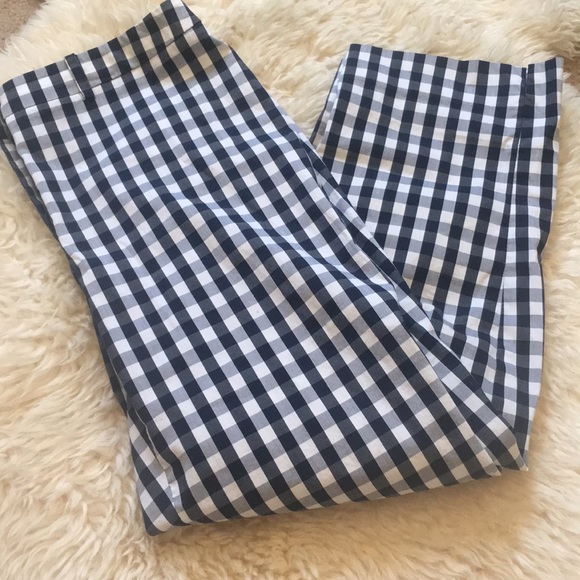 Jones New York Pants - Blue and white gingham cropped pants